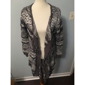 Women’s Grey and White Sweater